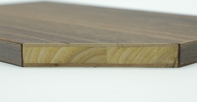 ��ľ����